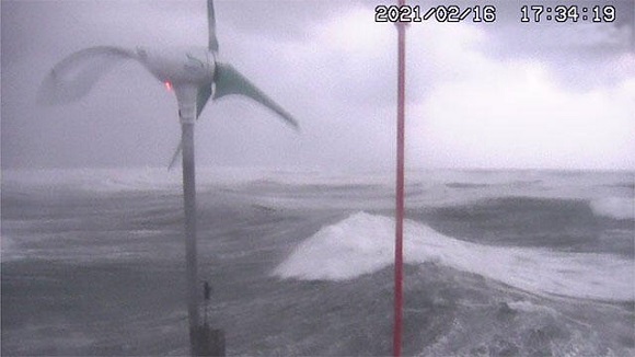 スカートサクション