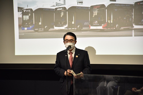 燃料電池バス導入のお披露目会