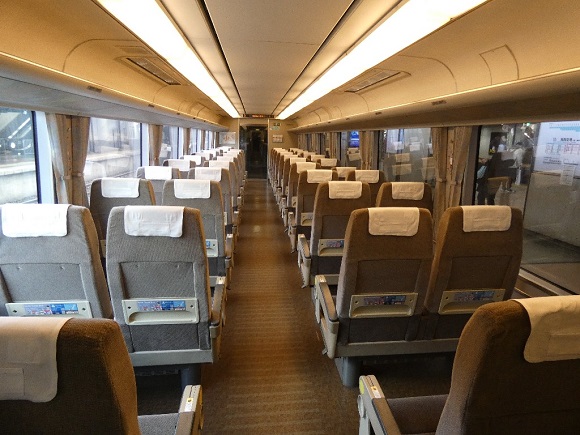 特急はるか・社内風景