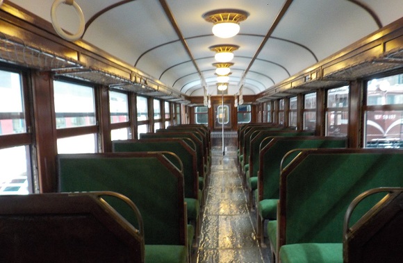 昔の在来線の車内