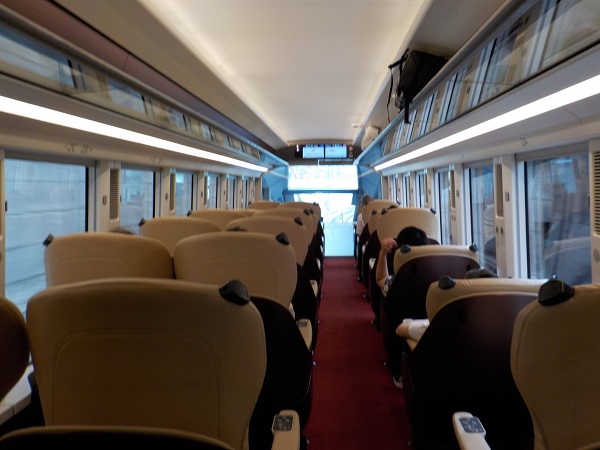 近鉄特急ひのとり・車内