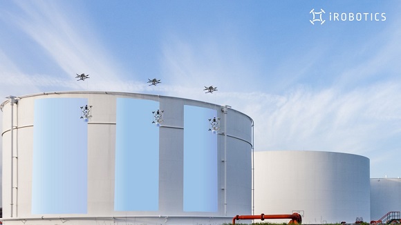 ENEOSとアイ・ロボティクス、石油タンクのドローン塗装の有効性を根岸製油所内で確認