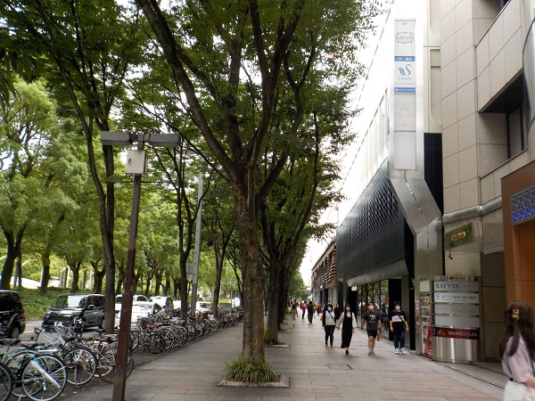 名古屋・栄の「オアシス21」に寄ってみました。