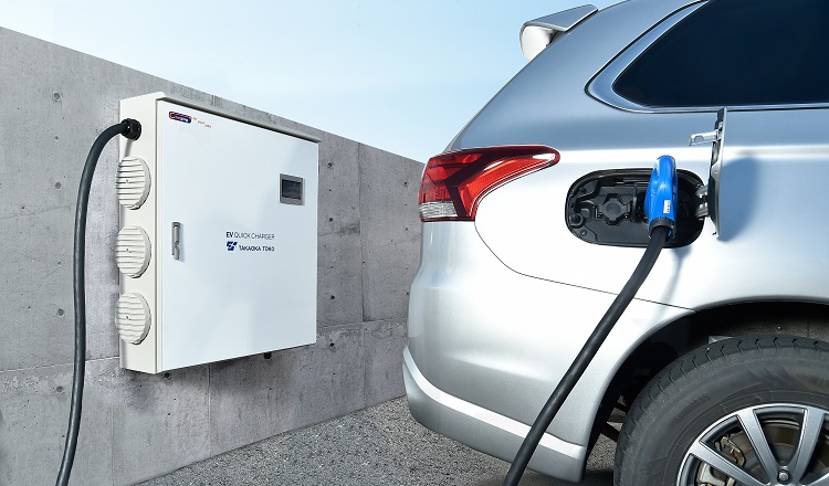 東光高岳、業界最薄サイズ「薄型壁掛けタイプ」EV用急速充電器を発売