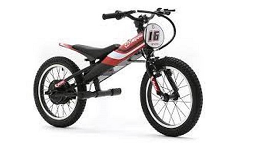 中日本エクシス、「E1A新東名NEOPASA清水」で電動バイク体験試乗会を開催