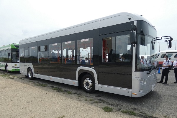 大阪舞洲の2022バステクフォーラムで、EVモーターズ・ジャパンの電気バスに乗ってきました