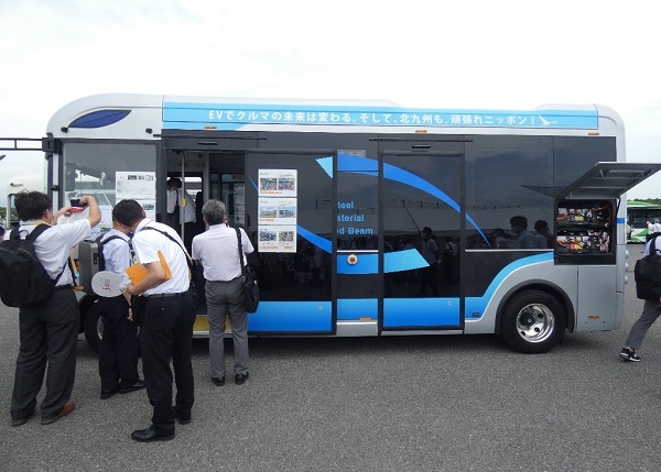 大阪舞洲の2022バステクフォーラムで、EVモーターズ・ジャパンの電気バスに乗ってきました