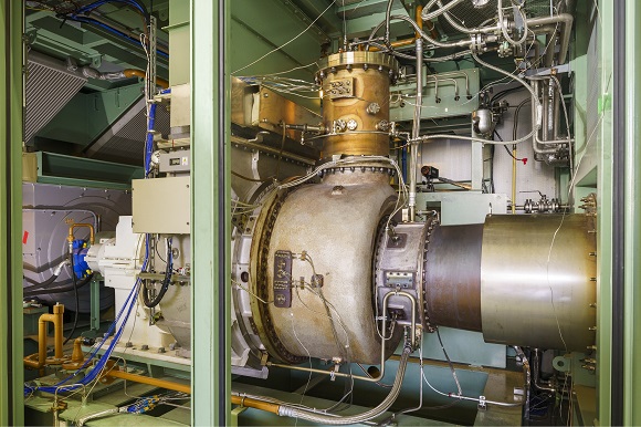 IHIなど、UAEと日本を繋ぐクリーン・アンモニアのサプライチェーン実証を実施