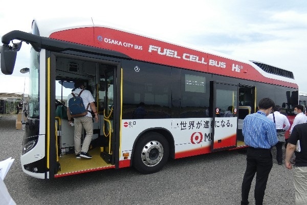 大阪舞洲の2022バステクフォーラムで展示の「トヨタSORA」