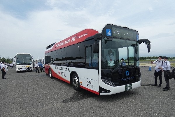 大阪舞洲の2022バステクフォーラムで展示の「トヨタSORA」