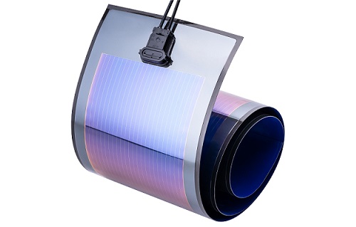 
Ｌｏｏｏｐ、ドイツ・Heliatek社の有機薄膜太陽電池を国内独占販売
