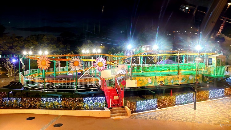 ワーカーズコープ、区内の廃食用油による発電で「あらかわ遊園」のイルミネーションを点灯