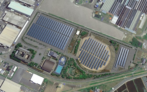 北陸銀行と北陸電力、カーボンニュートラル推進で協定「ほくほくソーラーパーク」を建設