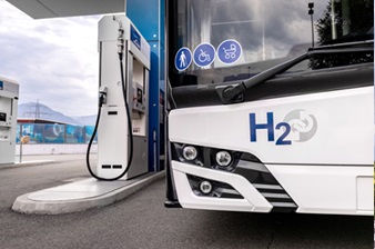 東芝エネルギーシステムズなど、ポーランドのバッテリーメーカーと新型水素燃料電池システムを開発へ