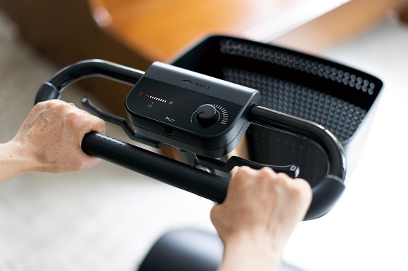 静岡スバル、歩道を走れるスクーター「WHILL Model S」10月26日より販売