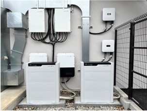 スマートソーラー、物流施設へ自家消費型蓄電池付太陽光発電システムを導入