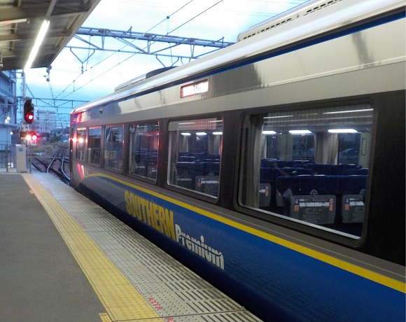 和歌山日帰り旅・電車とラーメンとお城と露天風呂