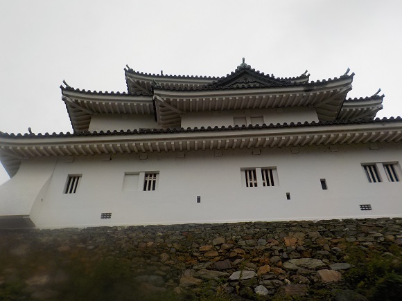 和歌山日帰り旅・電車とラーメンとお城と露天風呂