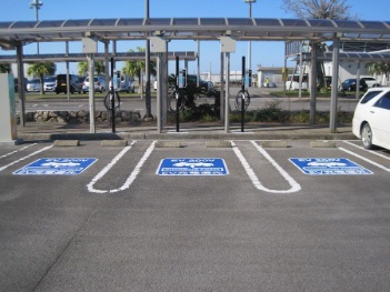 出光興産など、種子島空港で再エネ電力の施設内分別供給とEV充電実証を開始